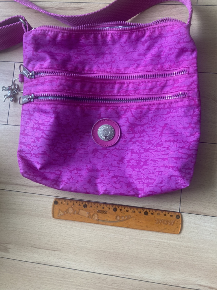 Kipling crossbody bag BOGO FREE - photo 4