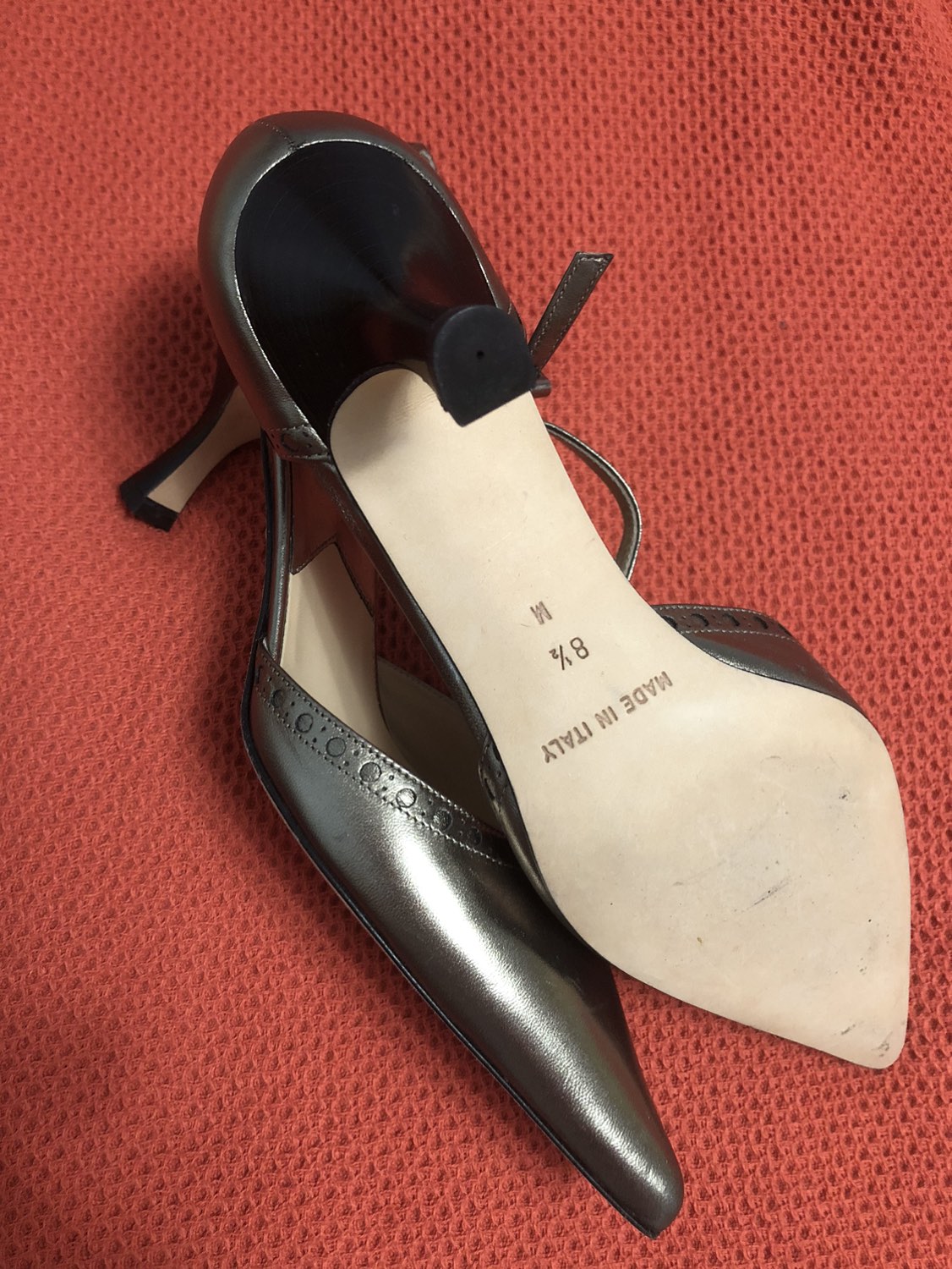 Michael Kors heels 👠 for X’mas party image indicator(3)