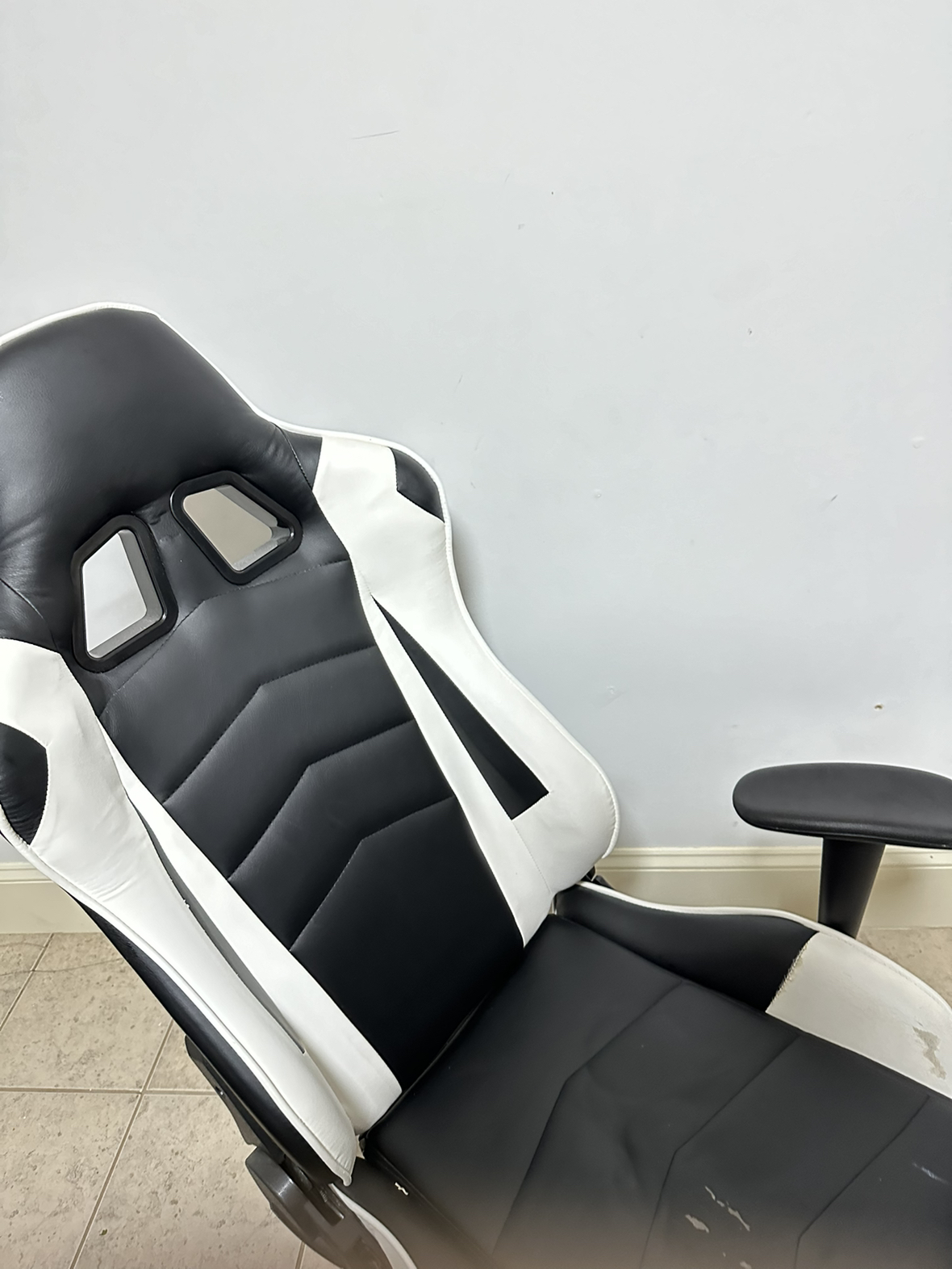 Gaming Chair - photo 3
