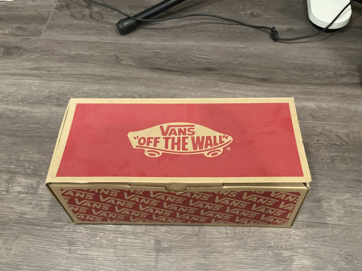 Perf leather slip-on vans image indicator(3)