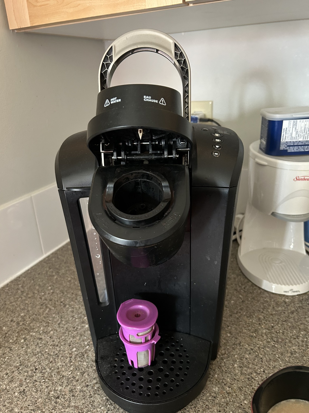 Keurig single cup coffee maker - photo 3