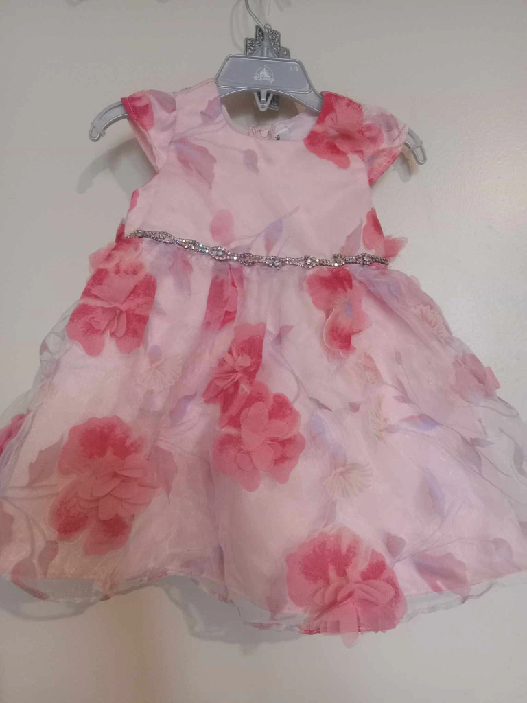 Used 1 time for a wedding (Size: 12 month's) thumbnail