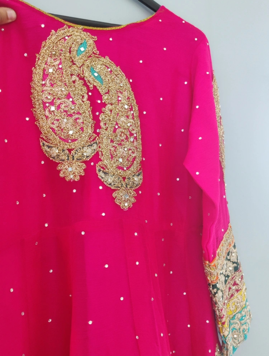 Beautiful Indian Outfit - Perfect for Eid image indicator(4)