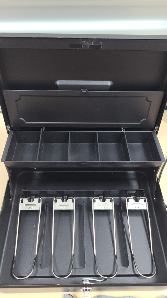 Cash Box with coin tray - photo 3