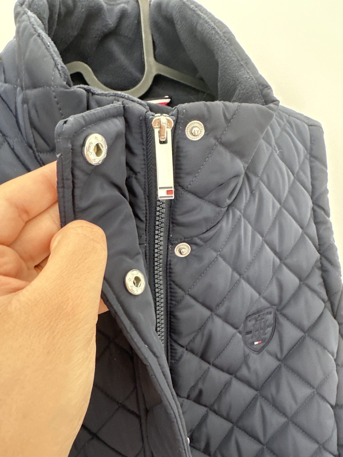 Tommy Hilfiger Quilted Vest in Navy Blue image indicator(6)