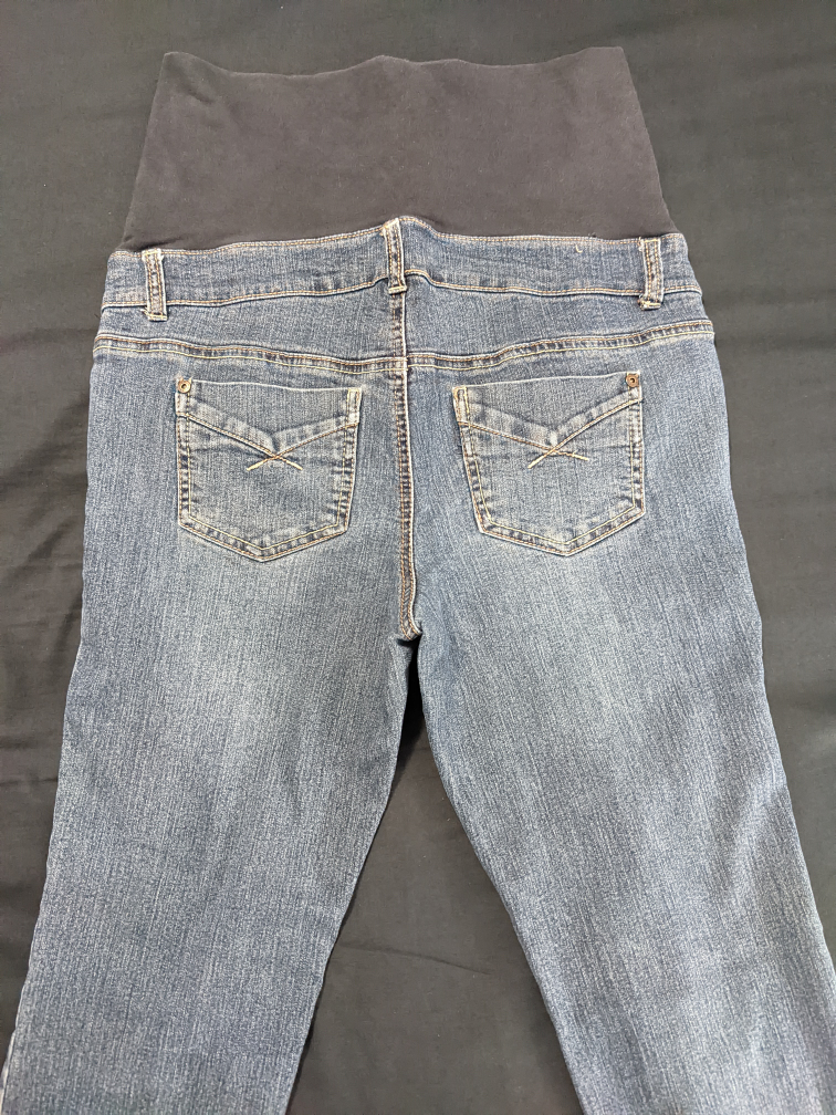Maternity bundle - pants m; shirt s; breastfeeding tank xl - photo 3