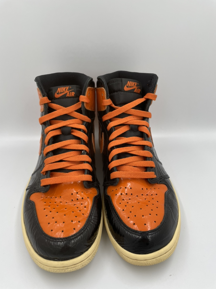 jordan 1 shattered backboard 3.0 image indicator(2)