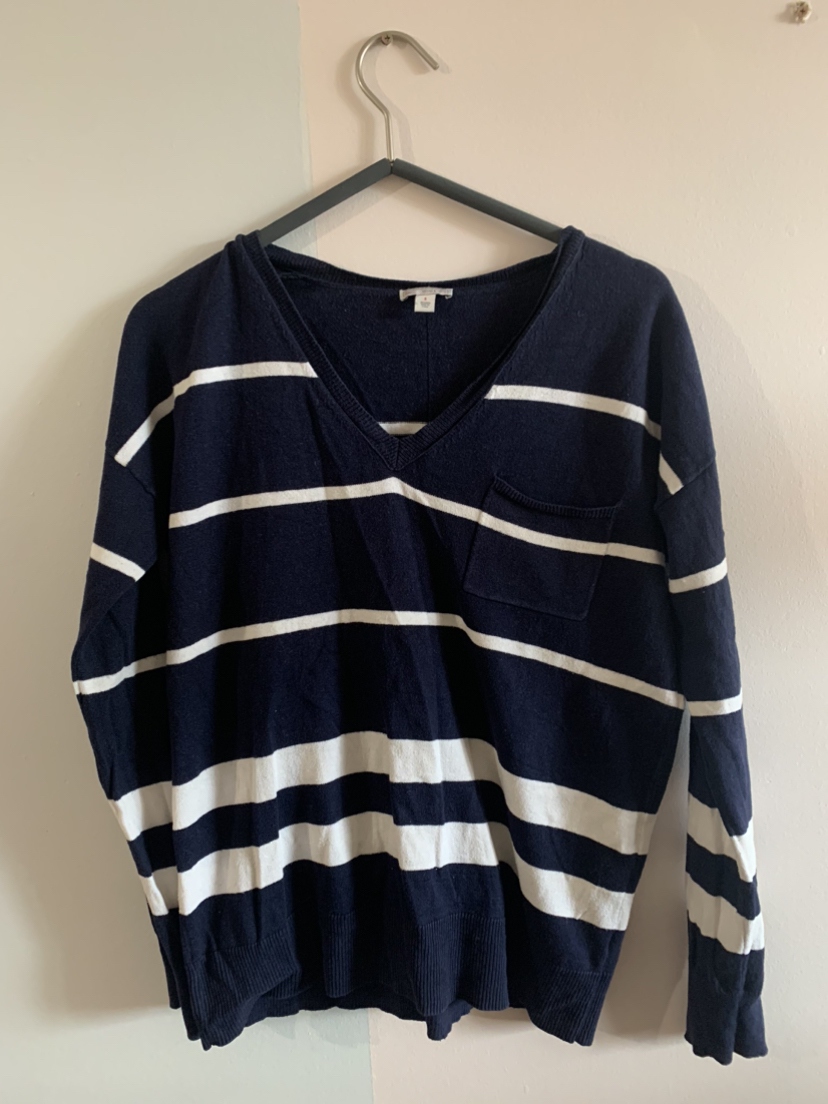 Gap stripe sweater