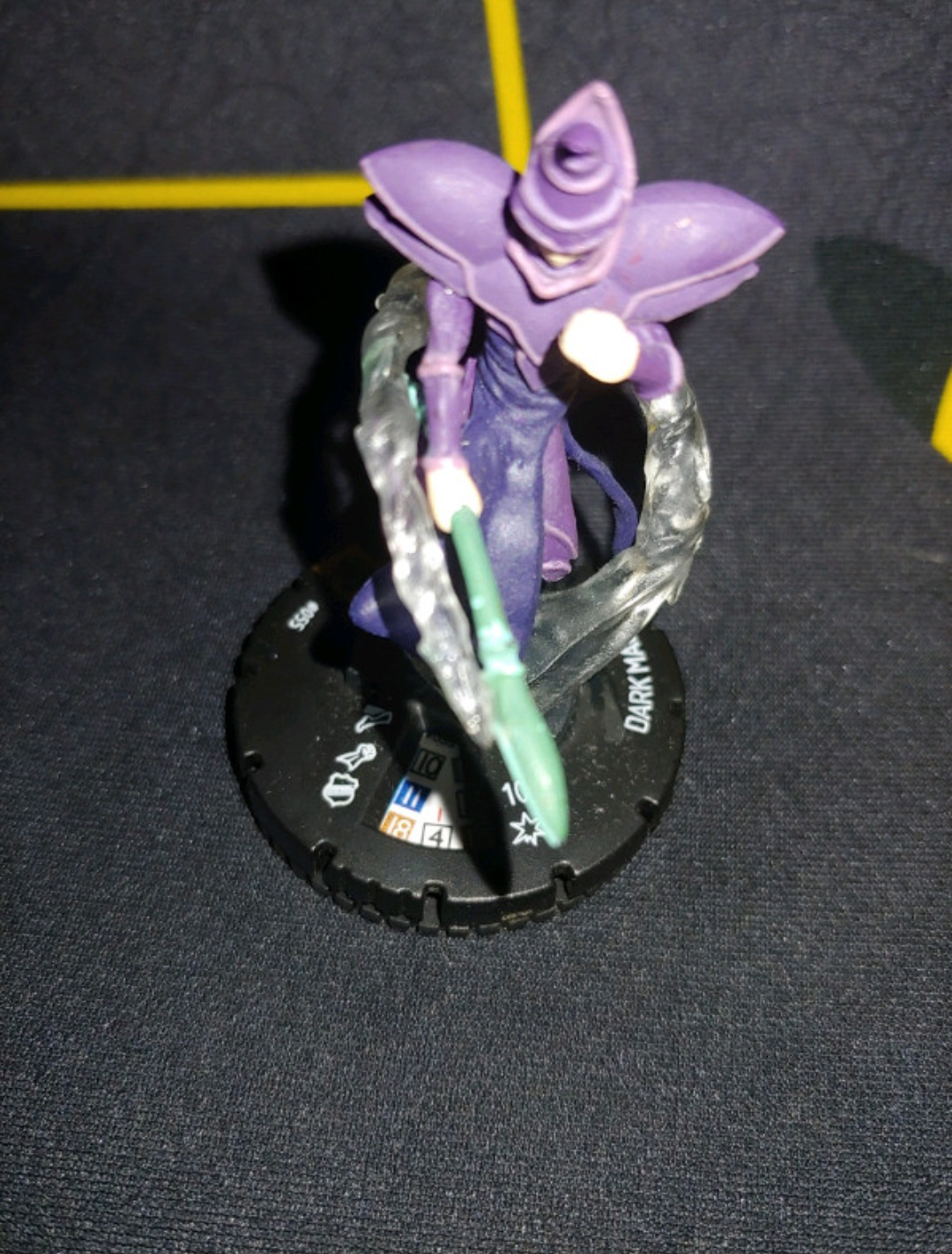 2014 Yu Gi Oh Series 1 Heroclix Set: Dark Magician #055 - photo 2