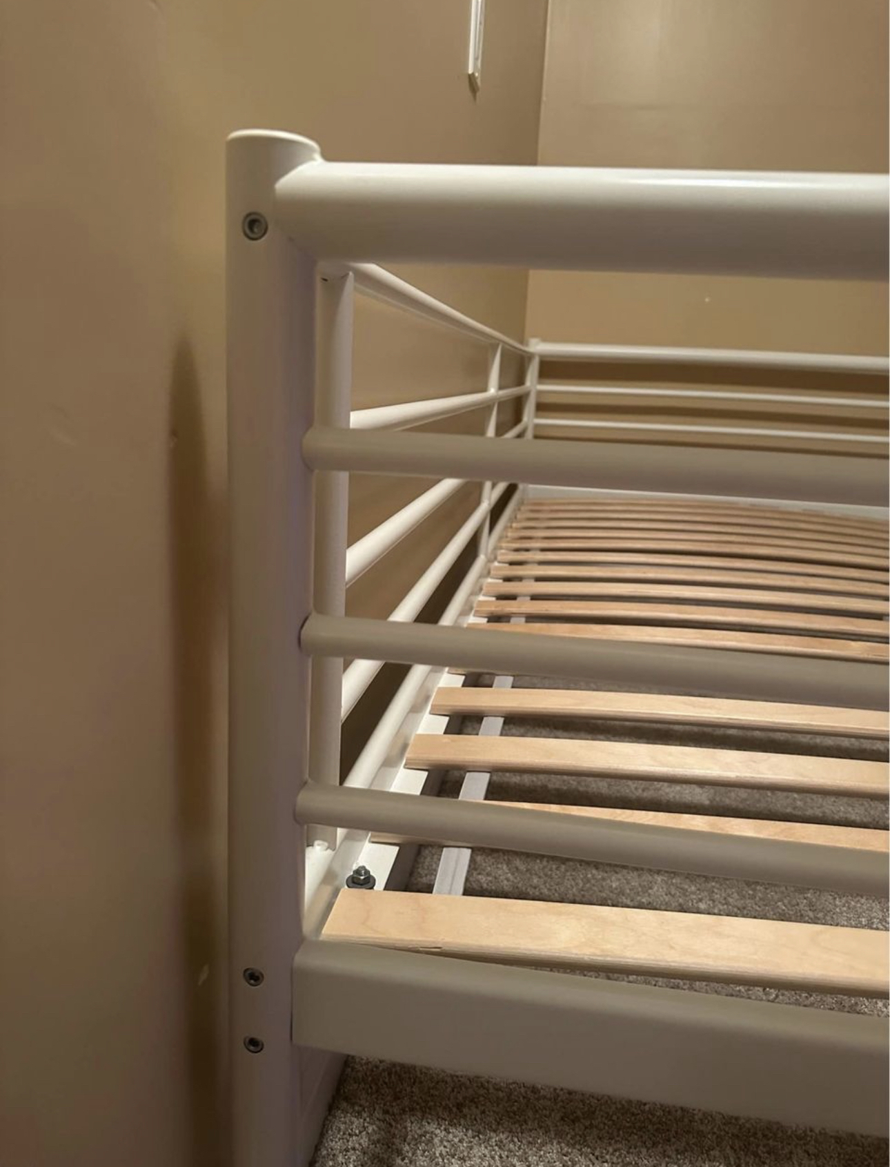 Ikea metal bed. - photo 5