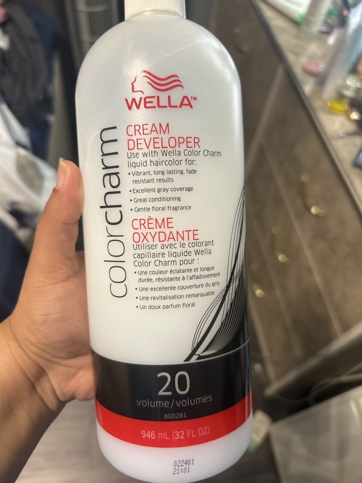 Wella cream developer for hair colour thumbnail
