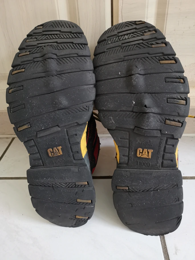 caterpillar safety shoes image indicator(5)