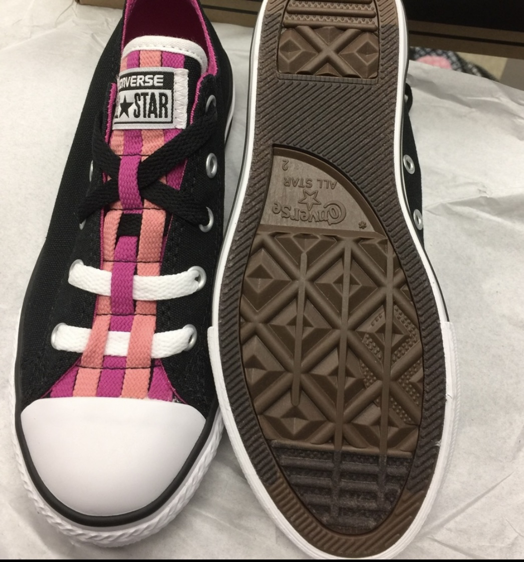 Authentic Black  converse  All Star size 2