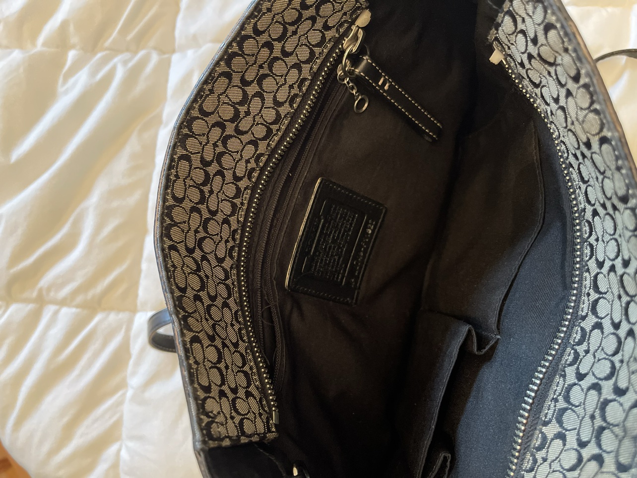 Coach bucket bag for sale - photo 2
