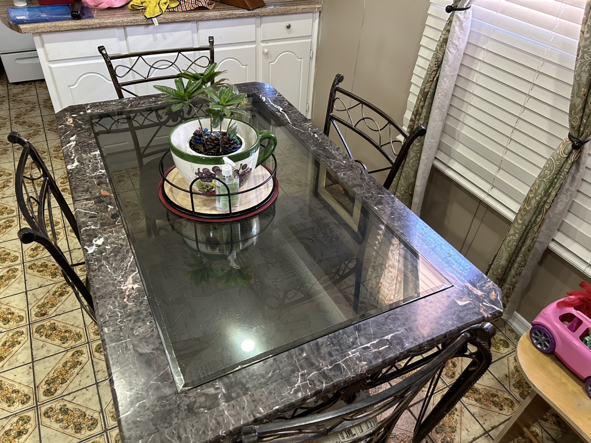 Glass Table and 4 chairs - photo 2