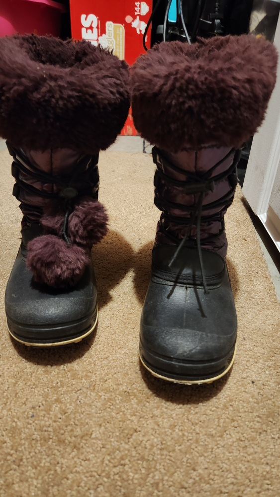 #freecycle  Kid winter boots size 3