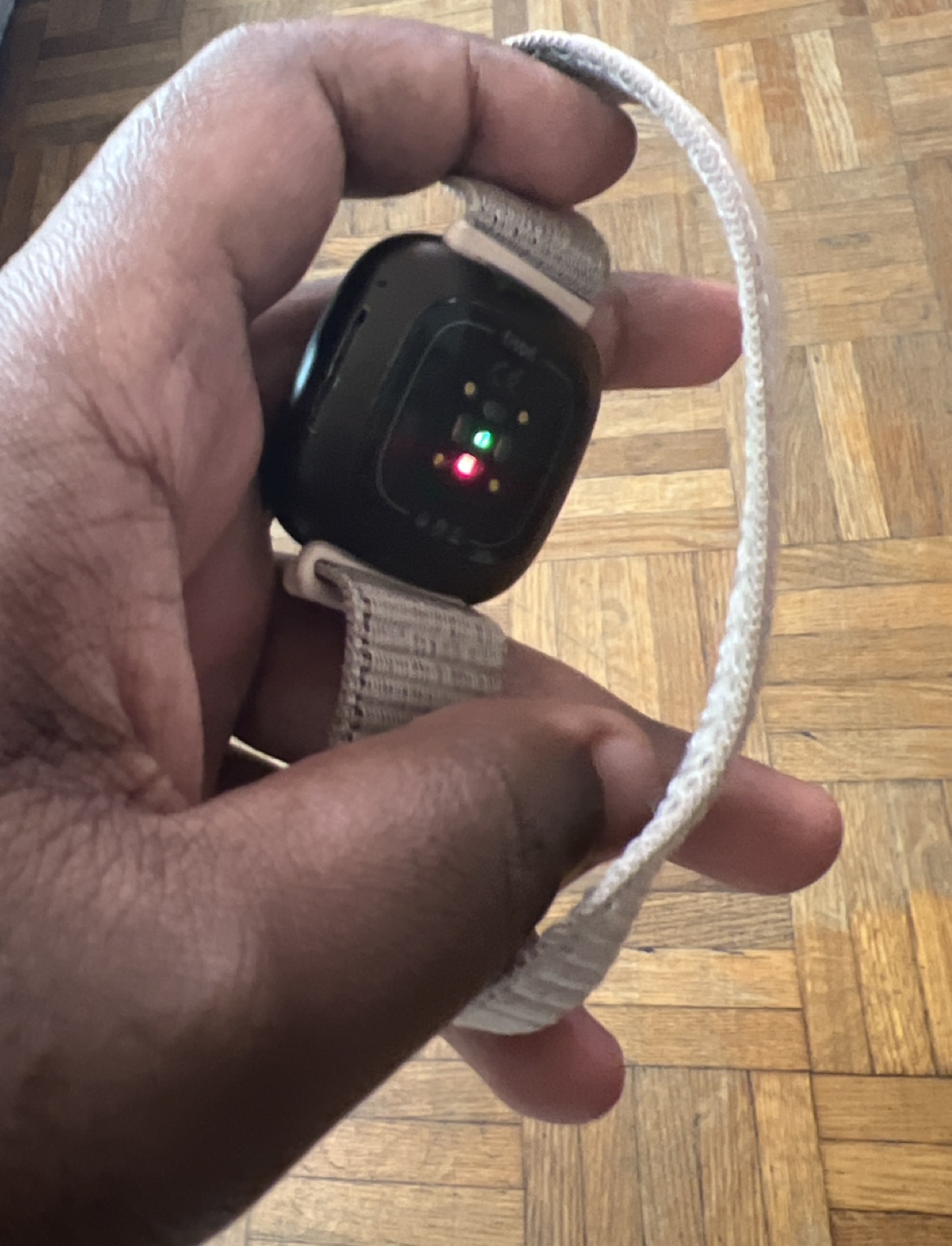Fitbit versa 3 (2020) image indicator(3)