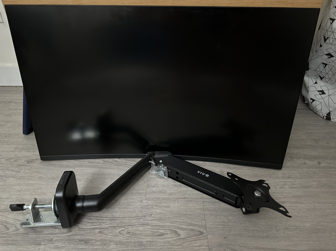 ACER ED320QR curved monitor (tested, as-is, no power cord).