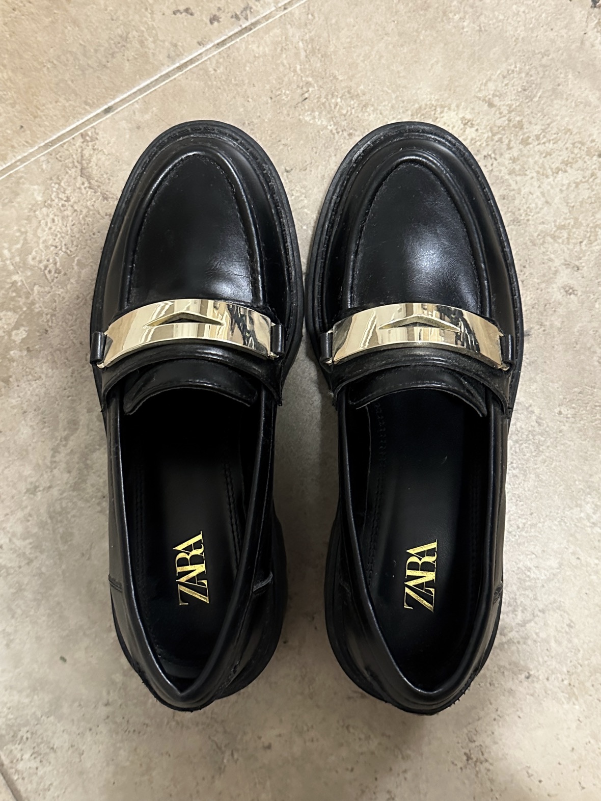Zara shoes. Chunk loafer