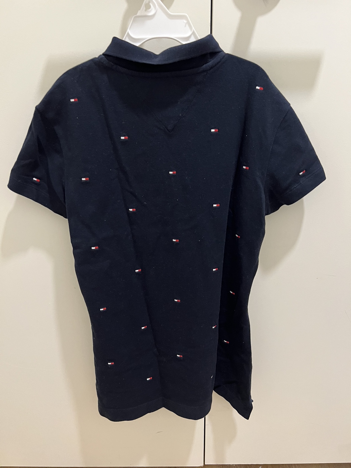 Tommy Hilfiger shirt image indicator(3)