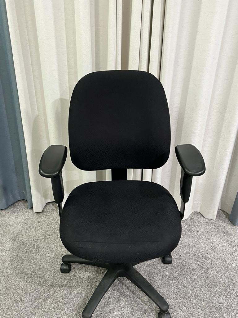 office chair - photo 2