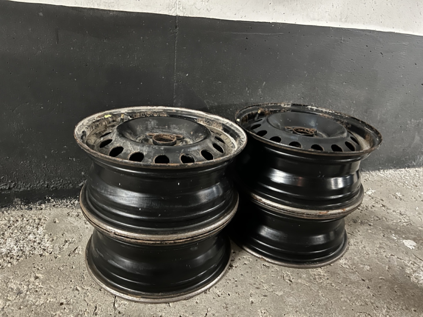 Hankook Winter Tires & rims 185 60 15 ( uninstalled) Honda Fit. - photo 2