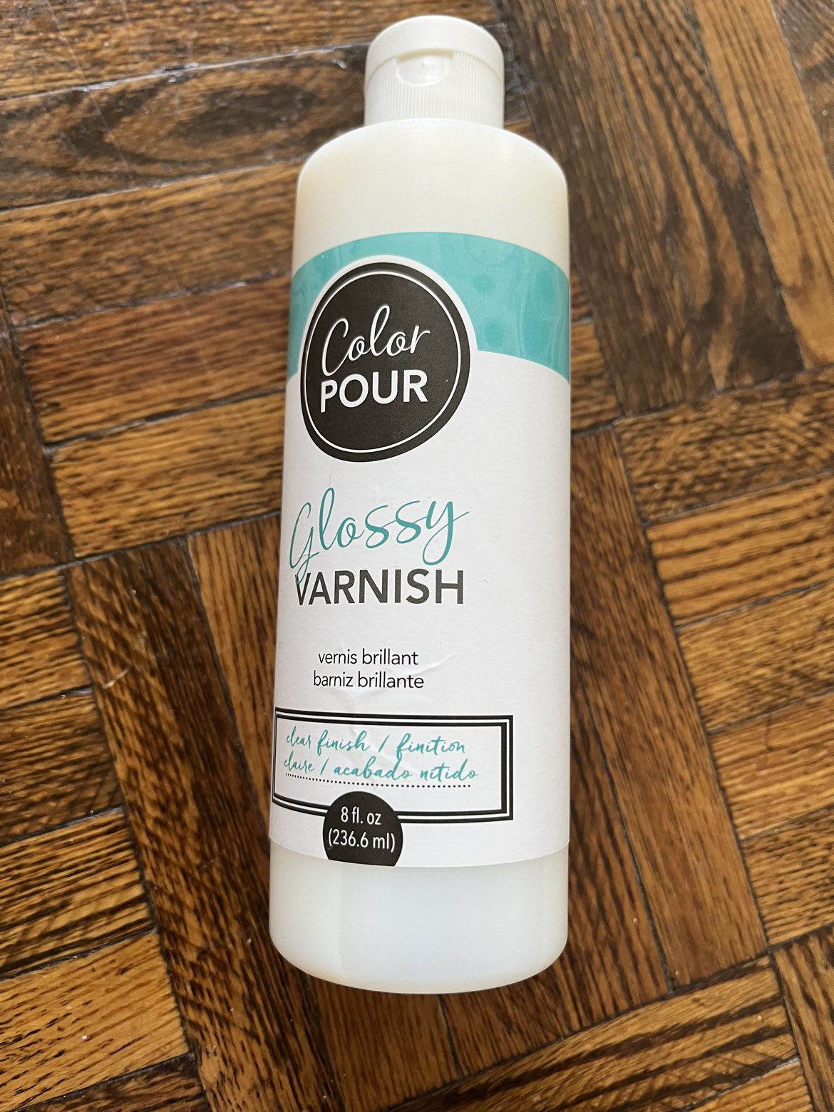 Glossy varnish
