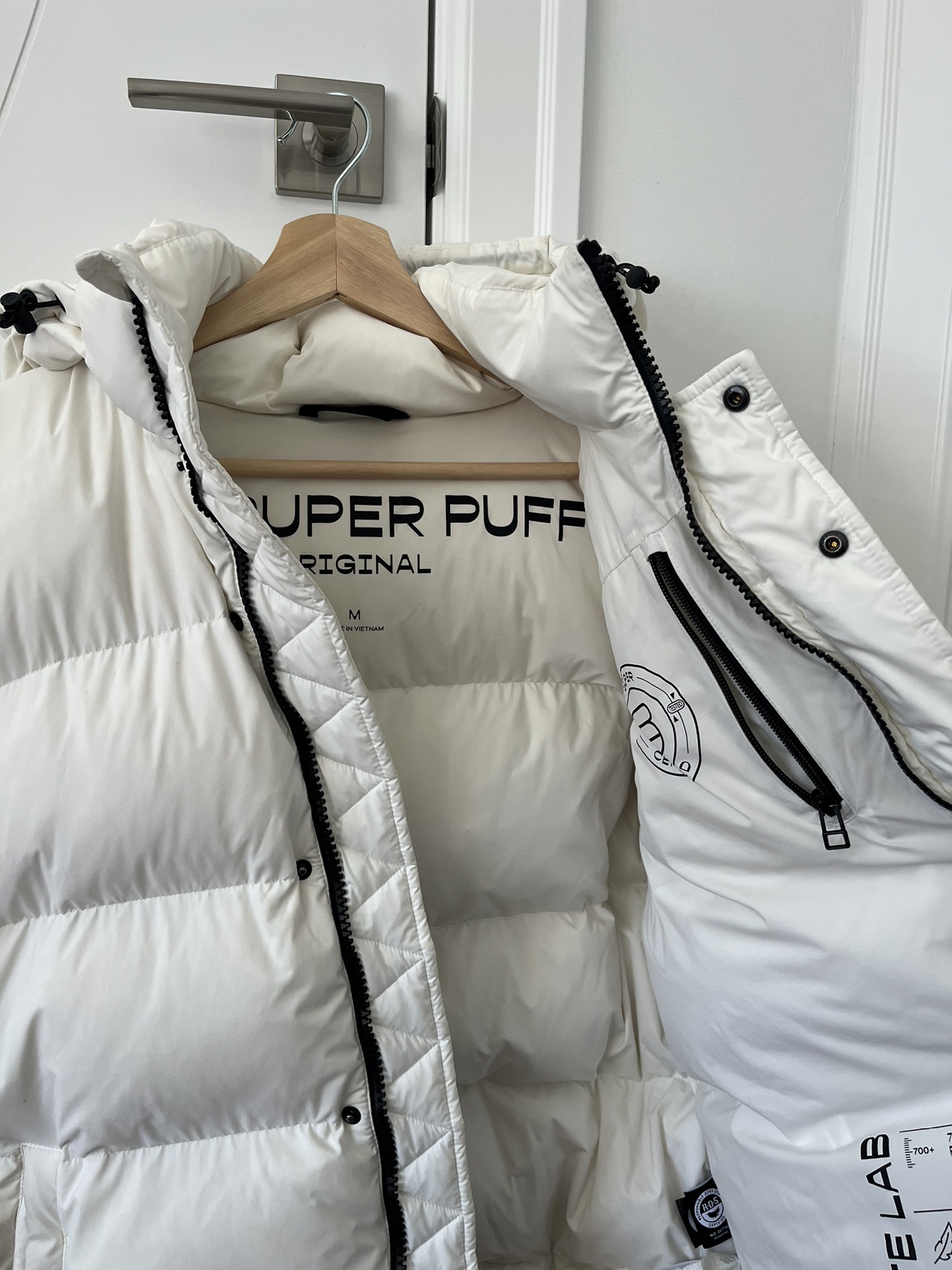 Aritzia Super Puff size medium - photo 2