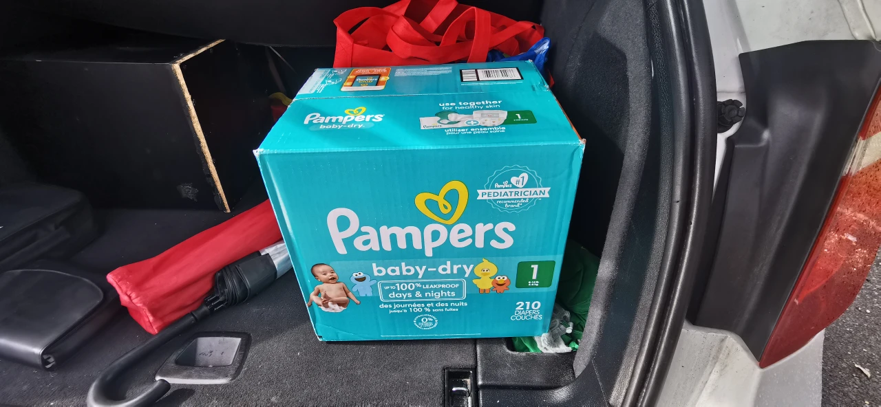Pampers Diapers, size 1 (210 Count)