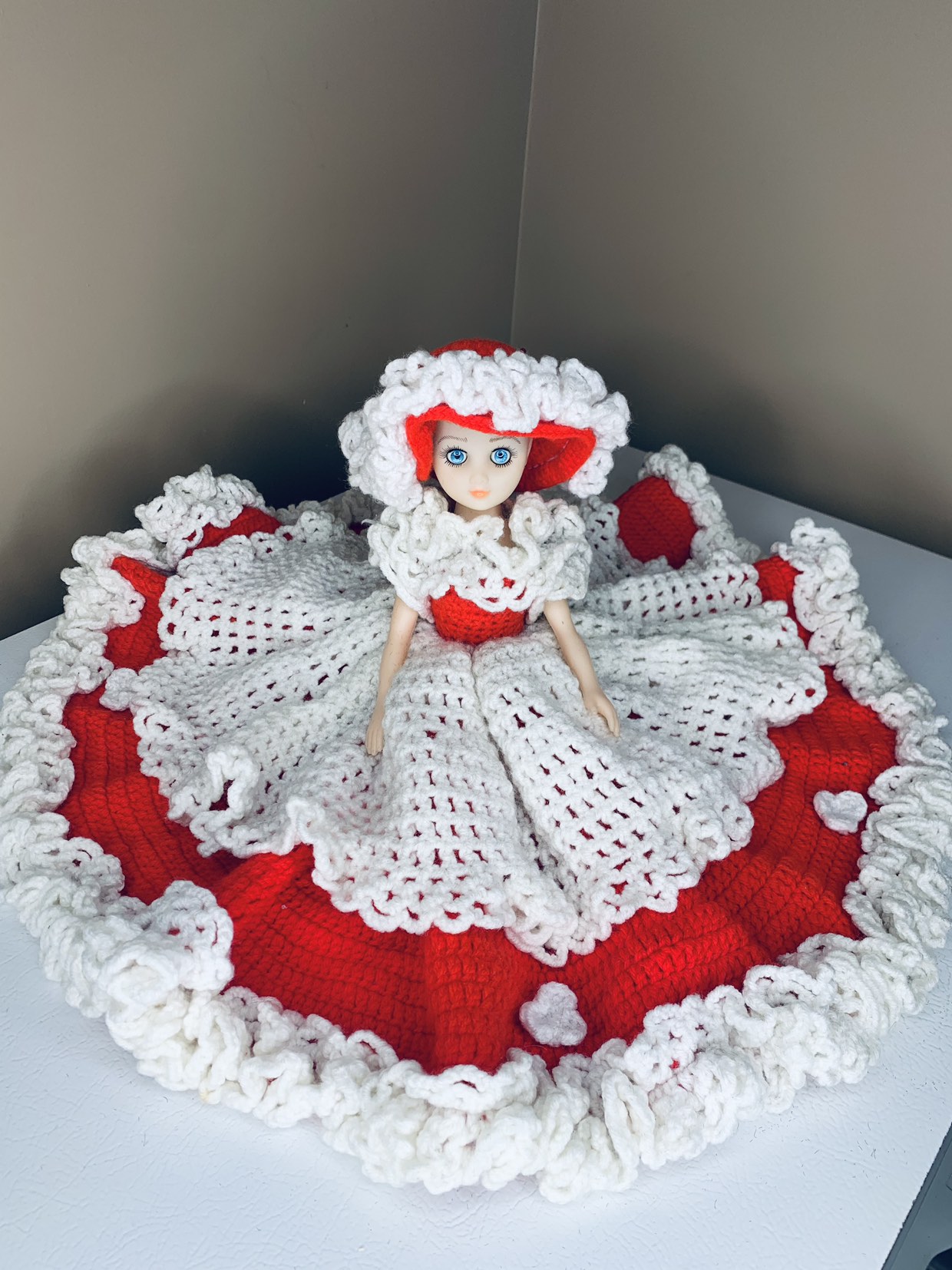 Vintage Crochet  Bed Doll - photo 5
