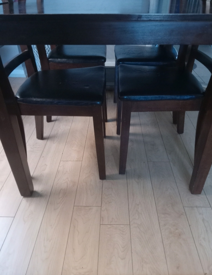 Dining Table set ��🧡 image indicator(3)