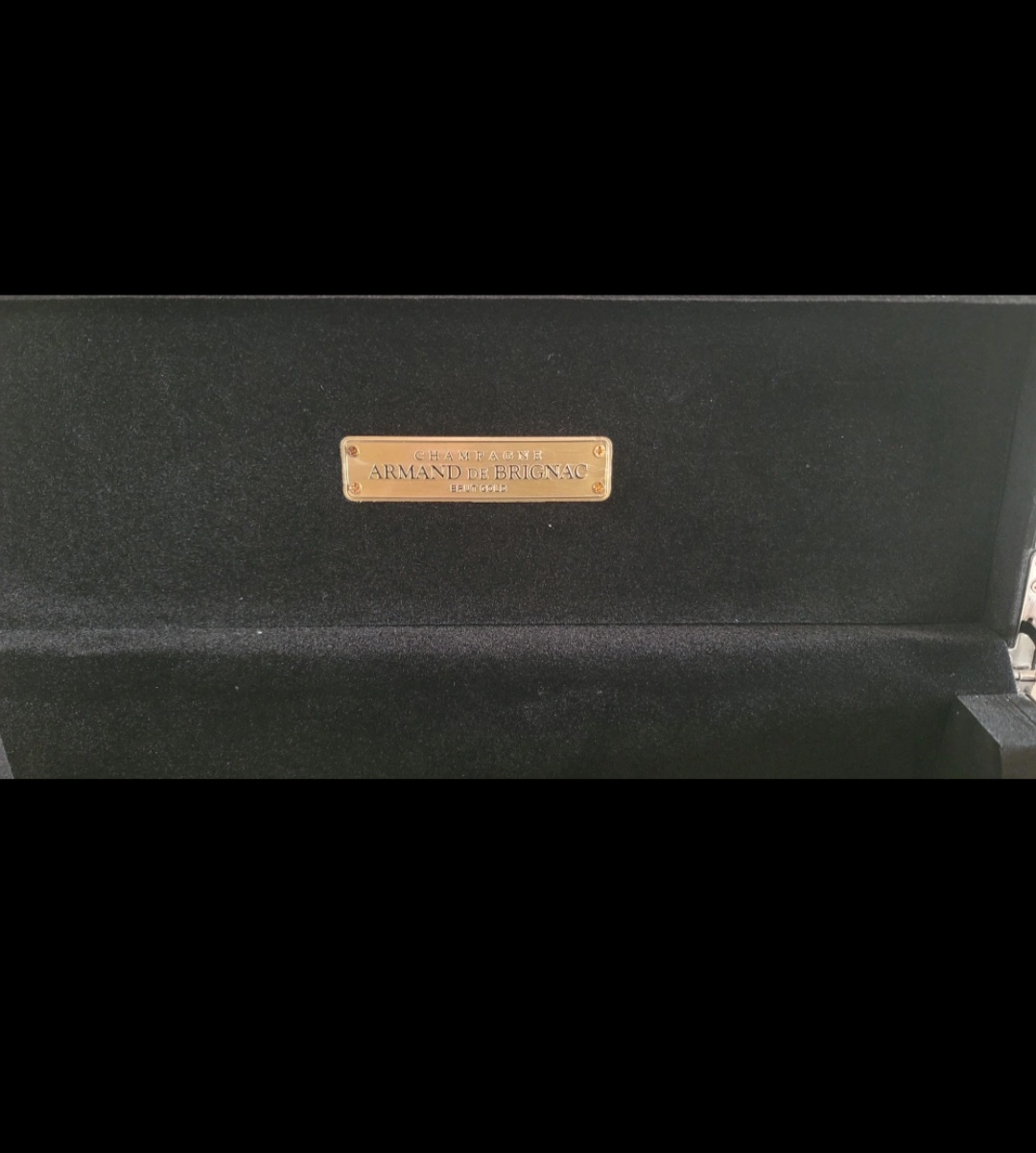 Are of Spades Champagne Case - photo 3