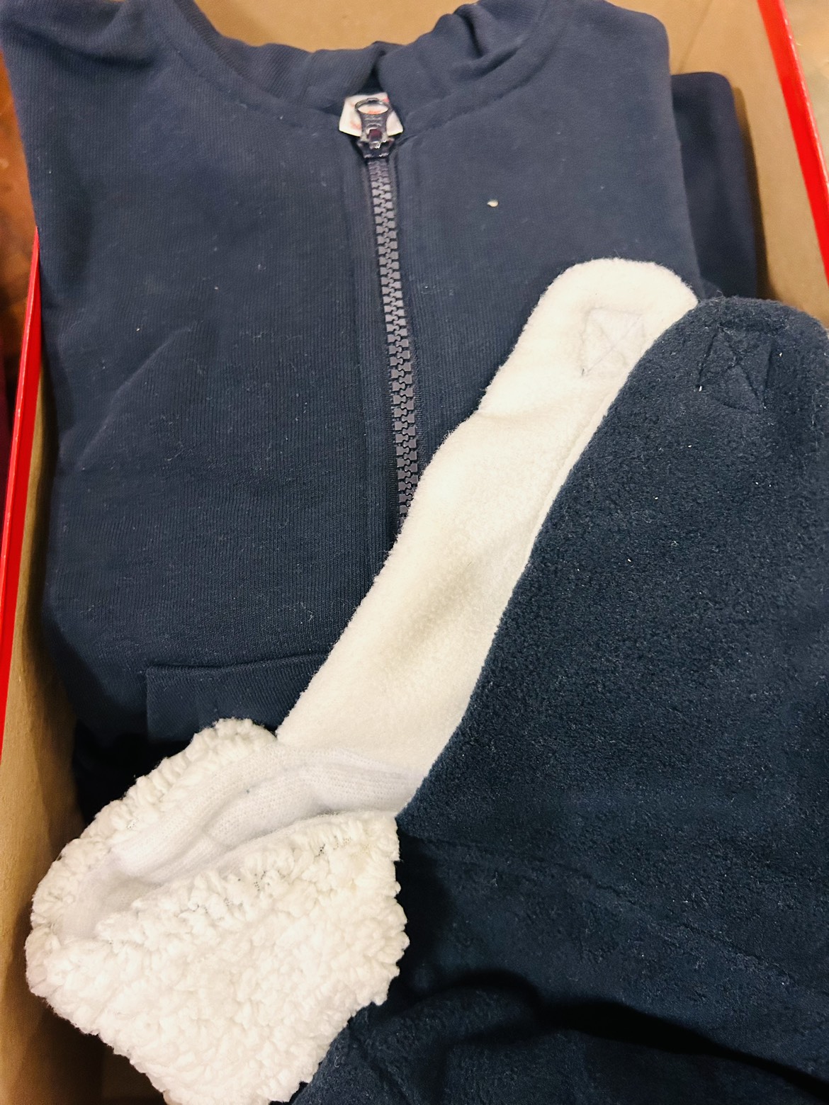 Brand new Joe fresh hoodies, gloves and hats