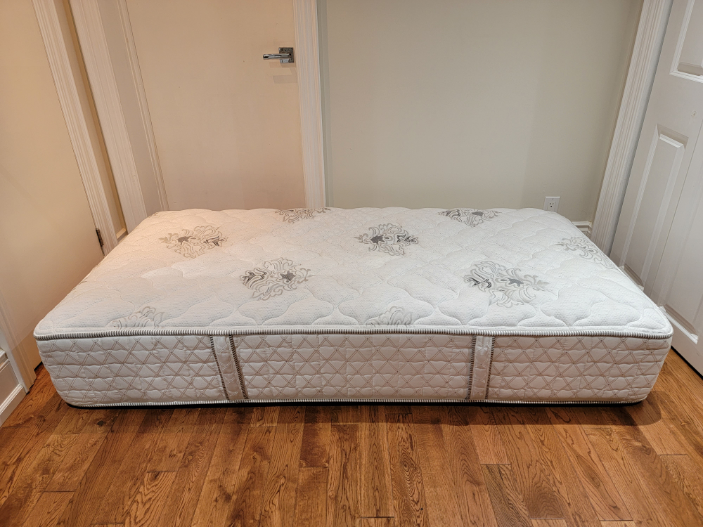 SERTA Twin Mattress - photo 3