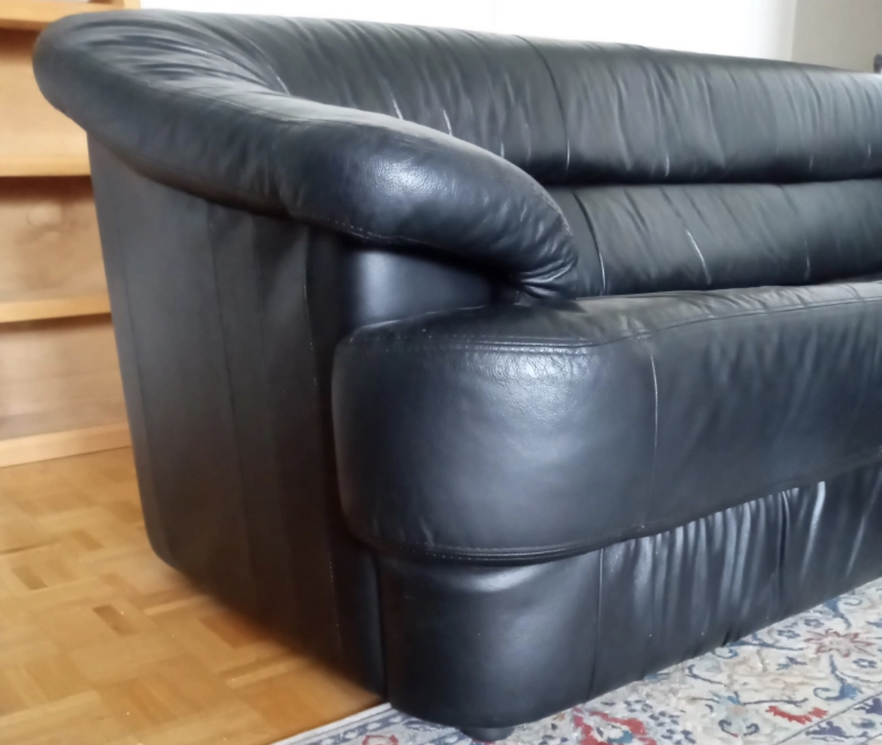 Leather sofa … Black. image indicator(4)