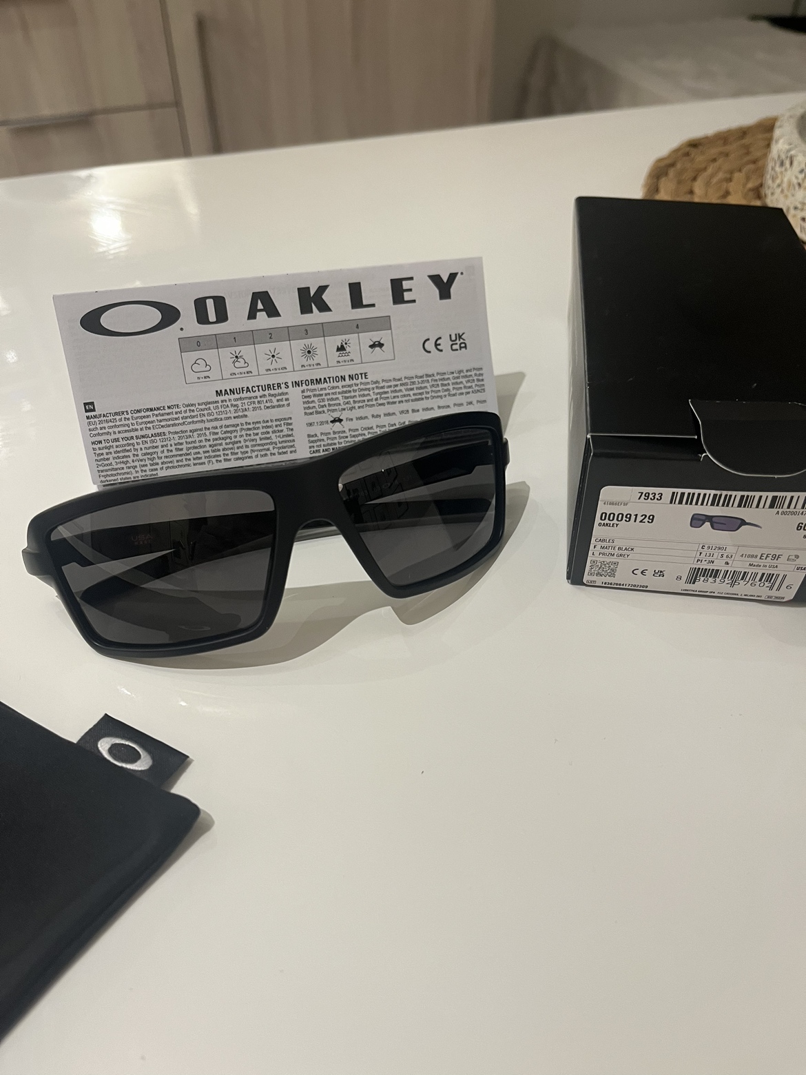 Brand new Oakley sunglasses - photo 2