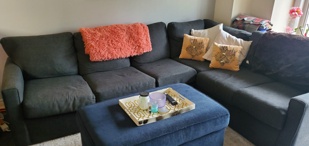 6 seater sectional pull out couch - photo 2