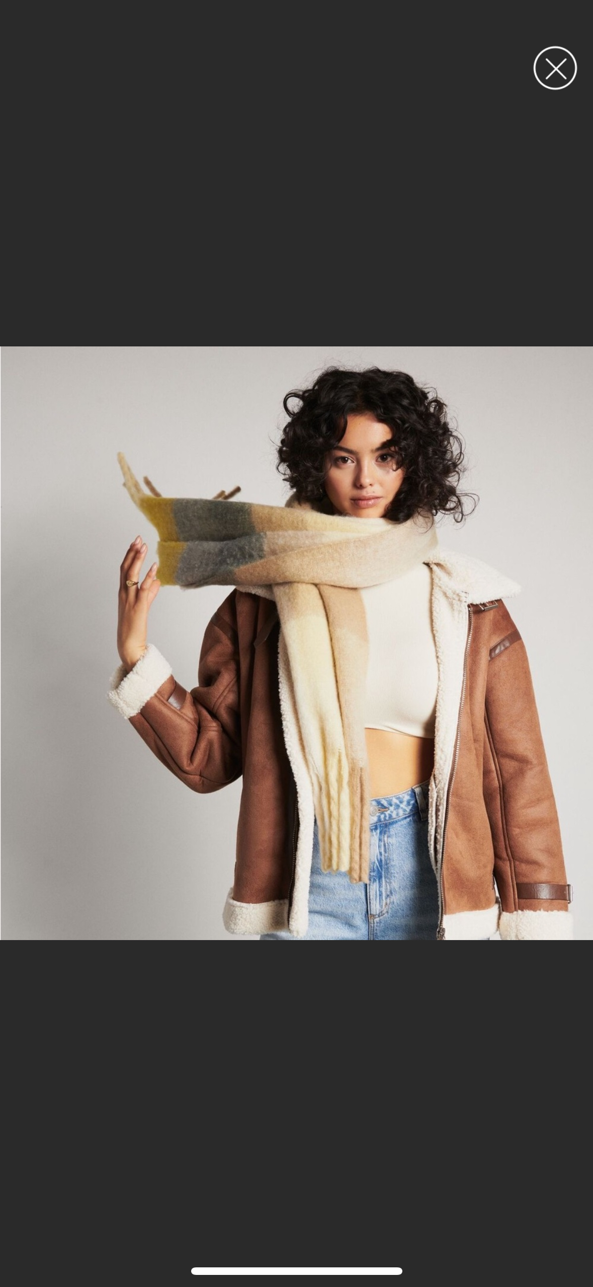 Dynamite Blanket Scarf image indicator(2)