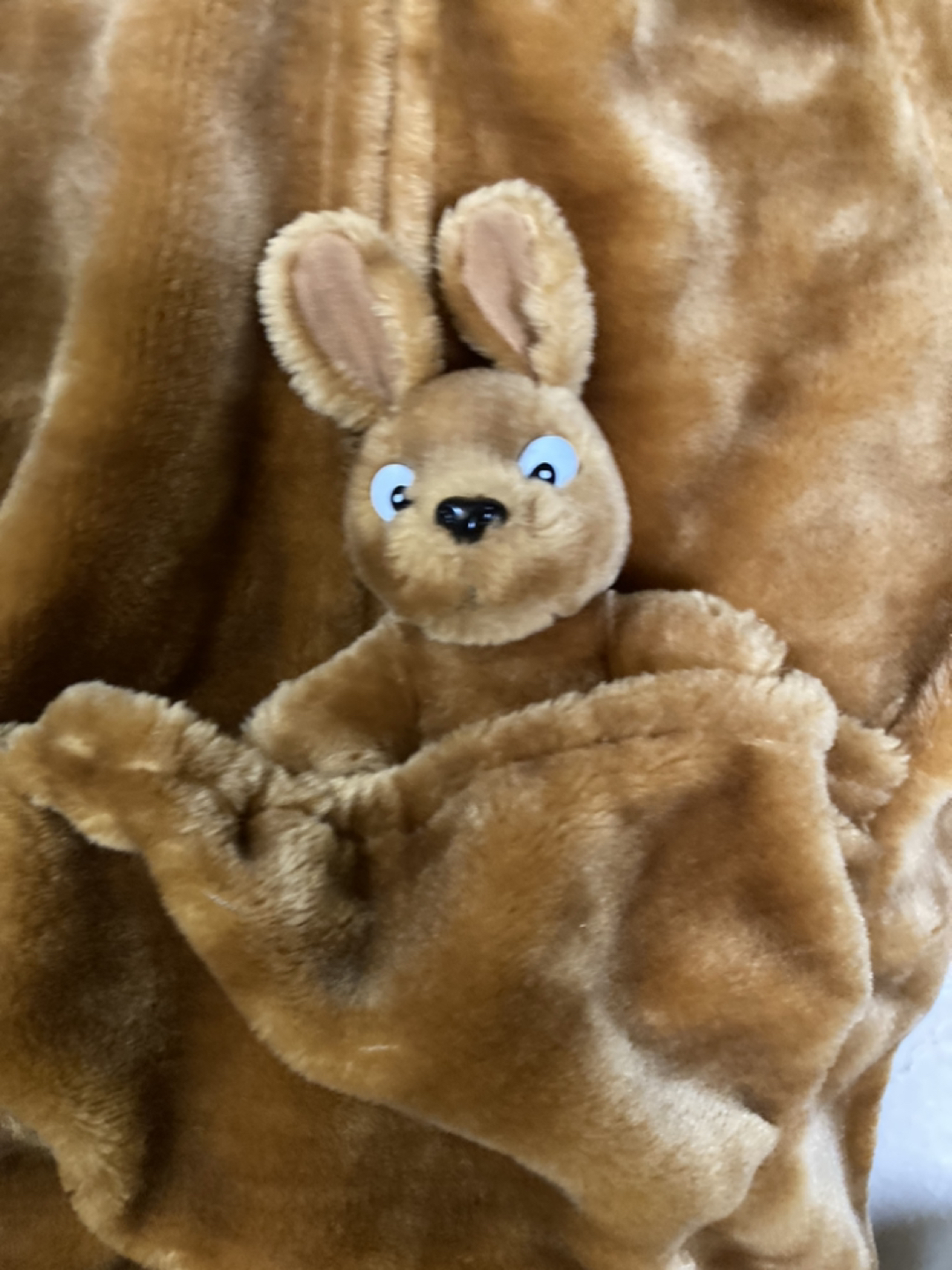 Kangaroo Costume size medium 🦃 - photo 2