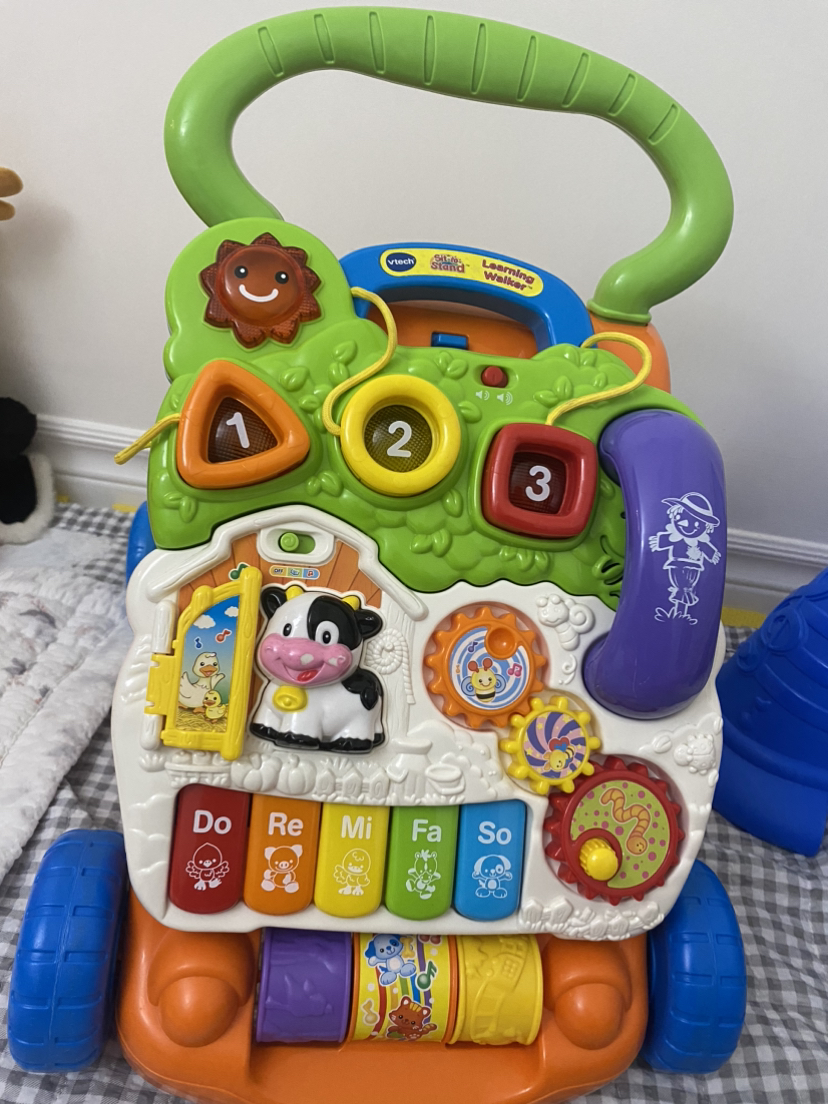 Baby walker thumbnail