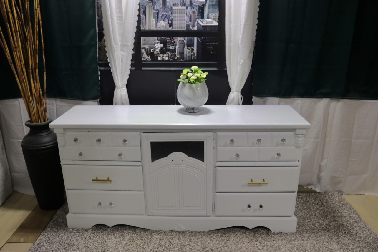 Dresser White In Great Shape With Delivery AVAILABLE