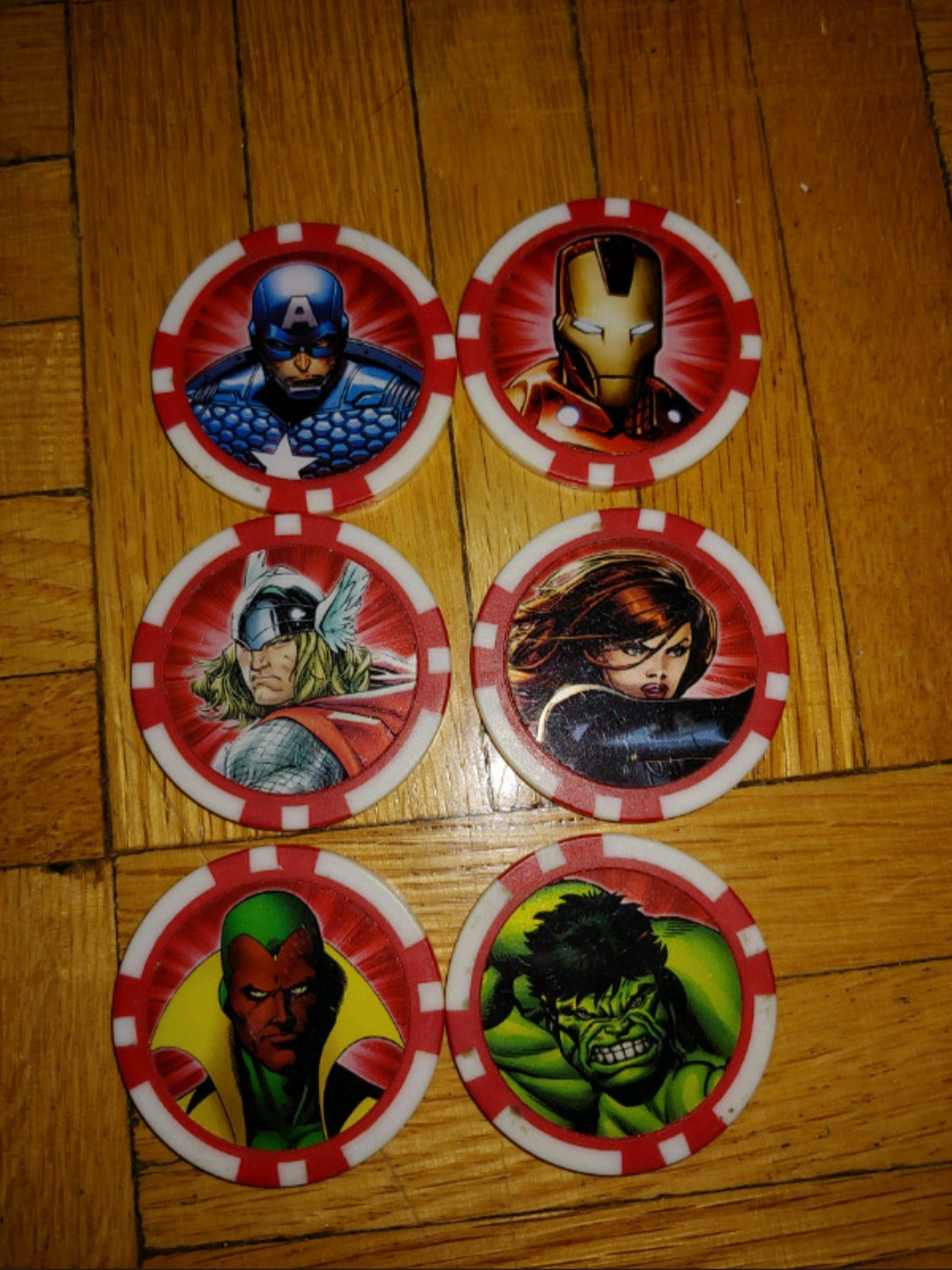 6 Avengers Dice & 12 Token - photo 2