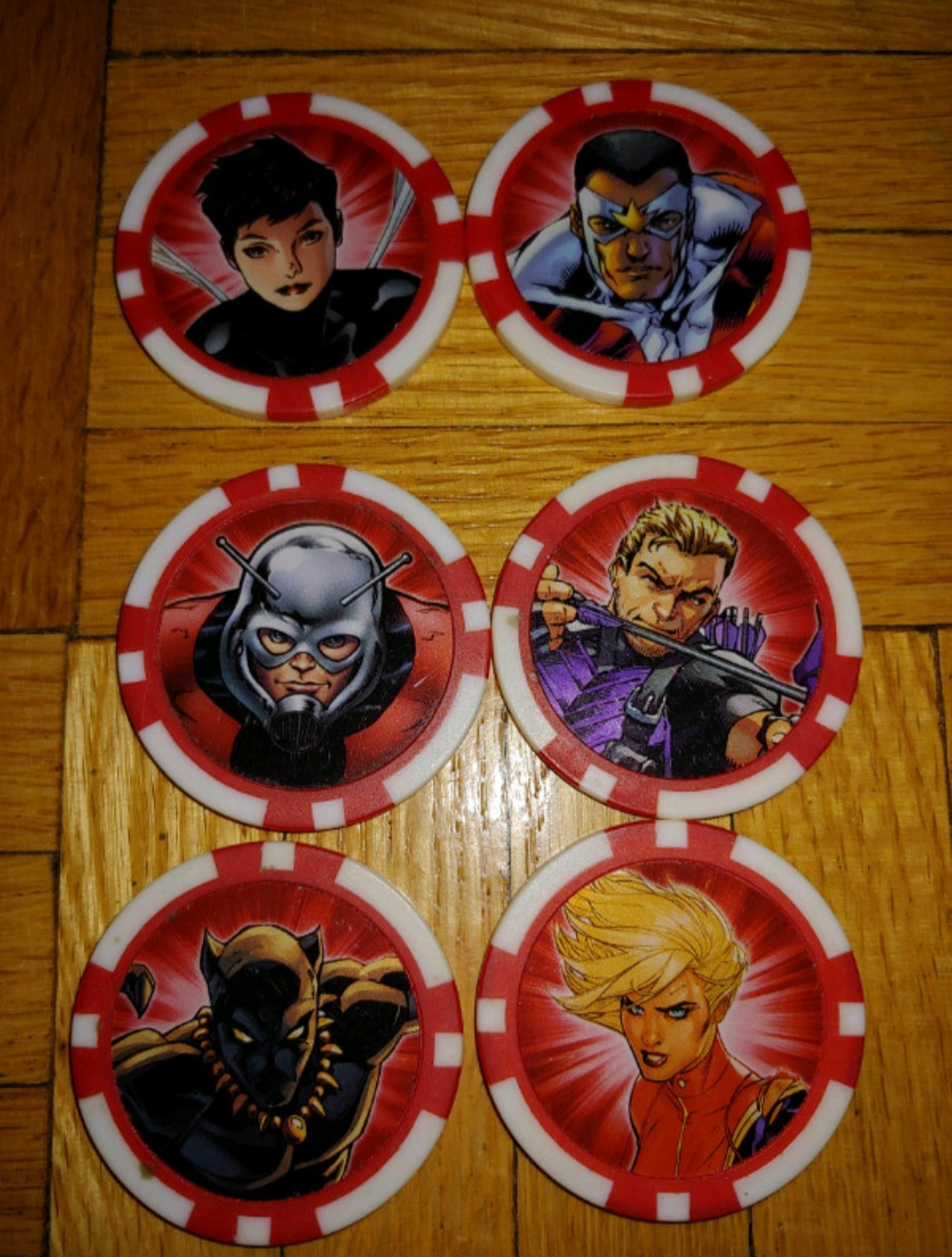6 Avengers Dice & 12 Token - photo 3