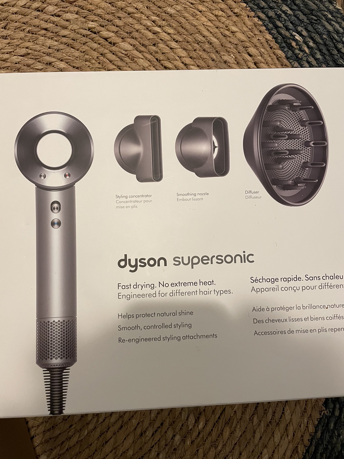 Dyson Supersonic - Like New - photo 5
