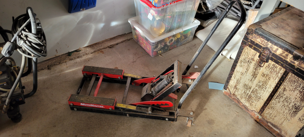 motorcycle lift