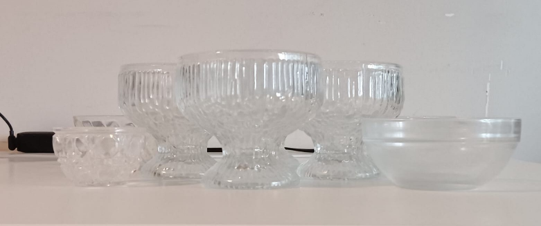Various glass bowls / goblets  image indicator(2)