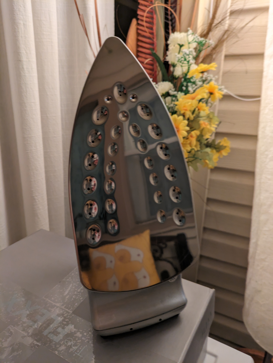 shark brand iron - photo 2