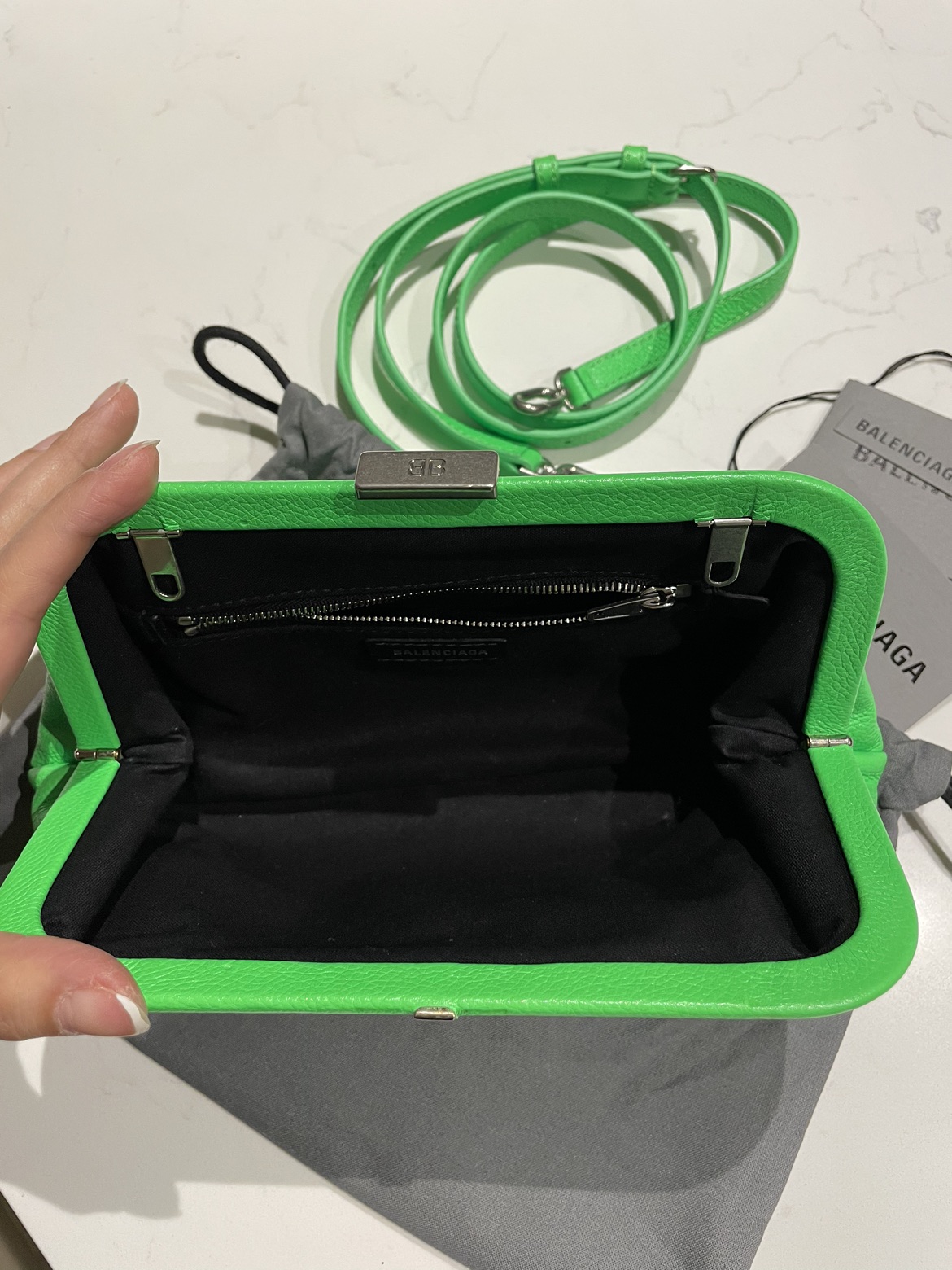 Balenciaga purse - photo 3