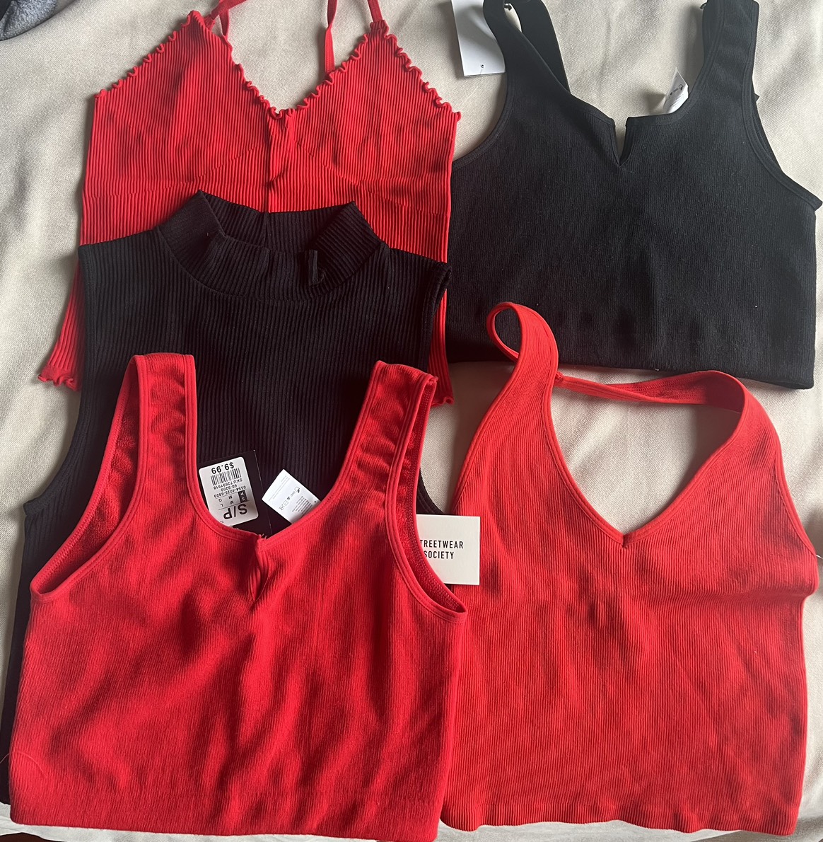 5 new crop tops size S