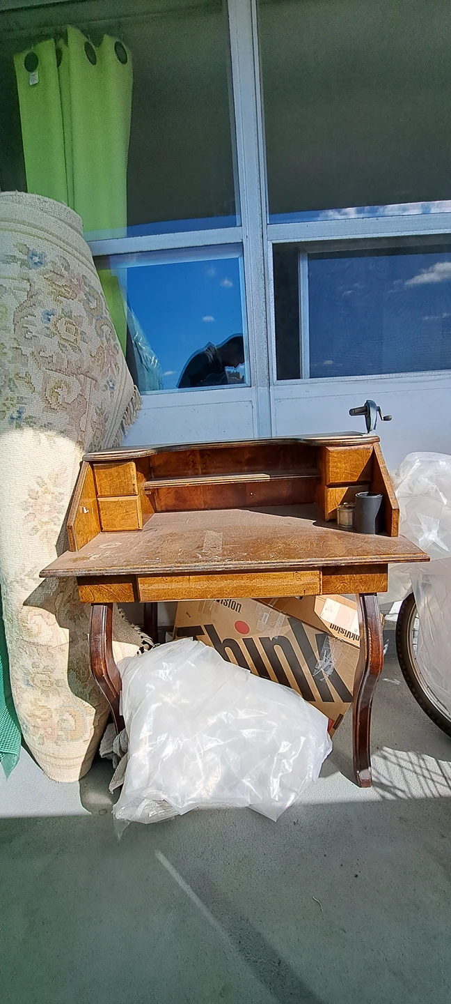 Vintage style desk